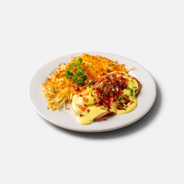 Eggs Benedict with hash browns
