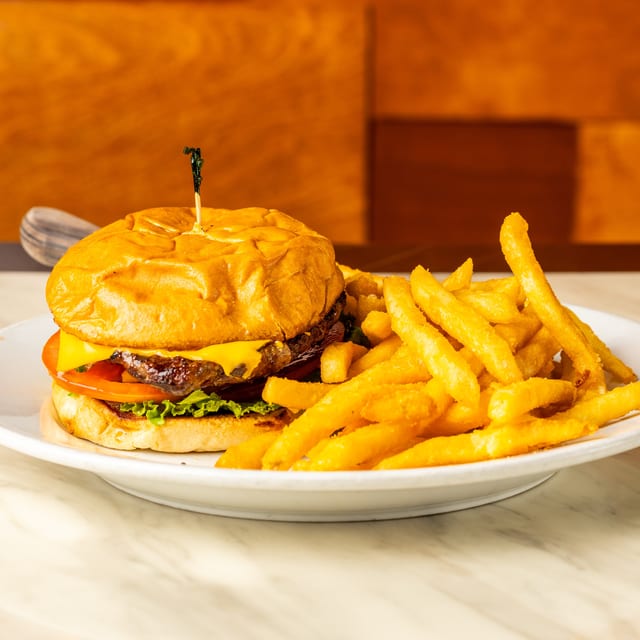 Classic Burger.